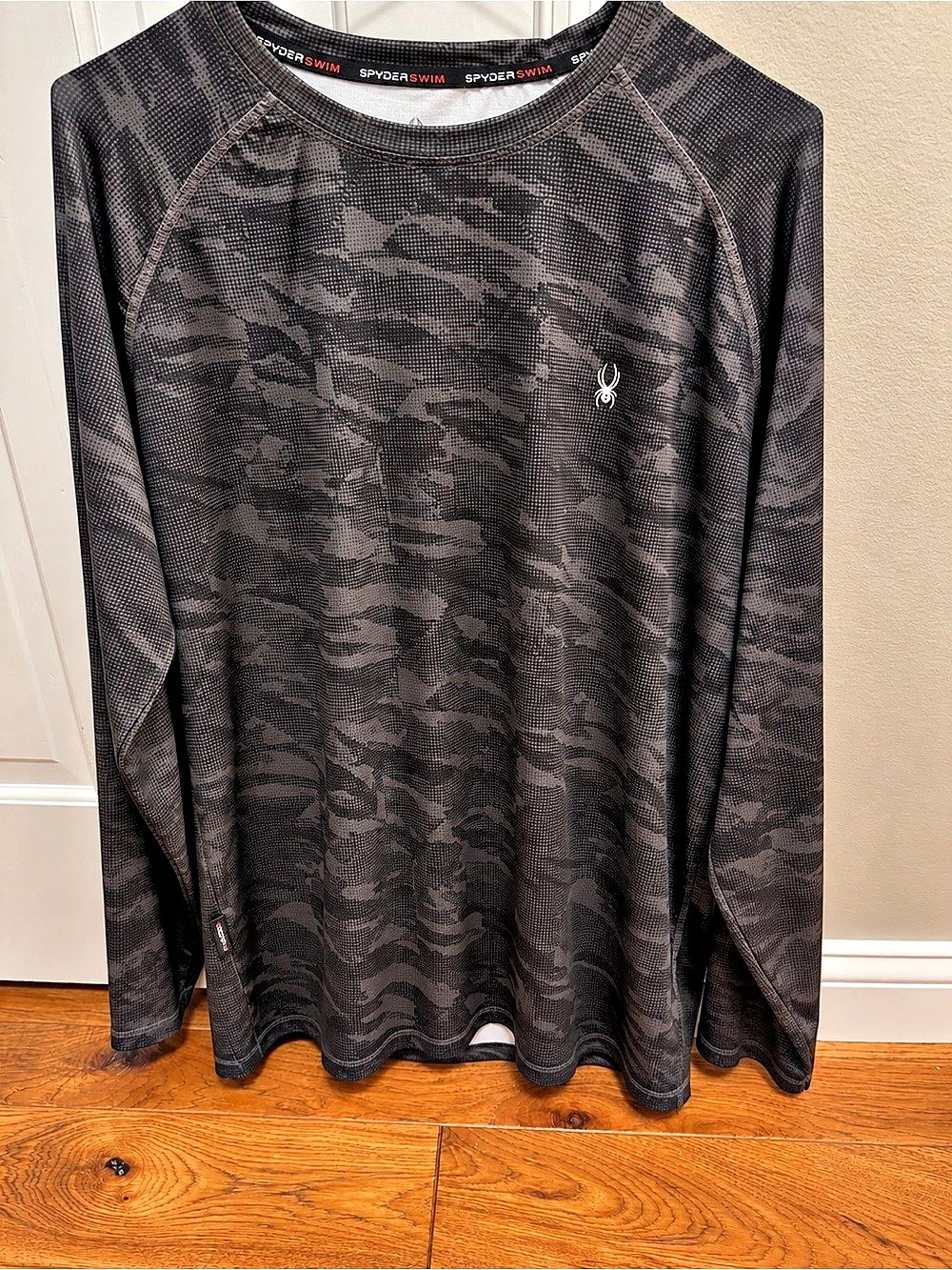 Spyder Men's Standard Digital Camo Long Sleeve Rashguard